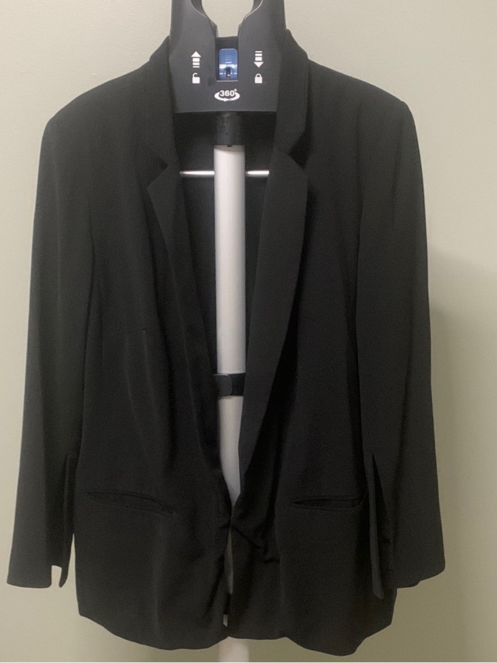 XL Vince Camuto Black Open-Front Flared Sleeve Women's Blazer. EUC